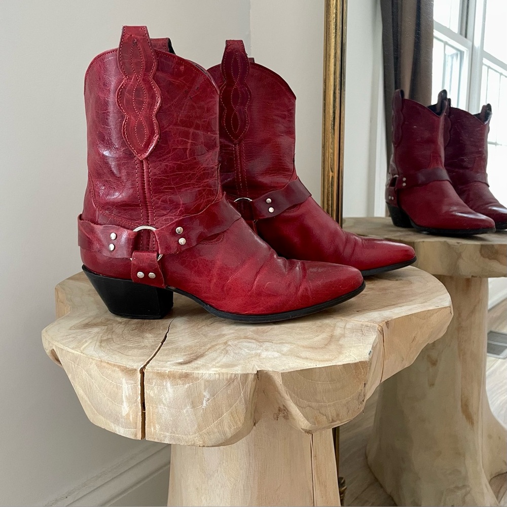 Vintage Leather Laredo Harness Buckle Boots in Cherry Red - 6.5